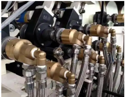 爆炸性危险区域内对电气及消防设备金属软管的要求